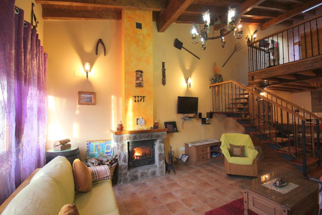 Casa Rural Luna Rosa Lancharejo Екстер'єр фото