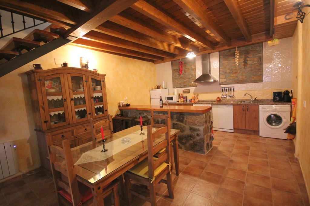 Casa Rural Luna Rosa Lancharejo Екстер'єр фото